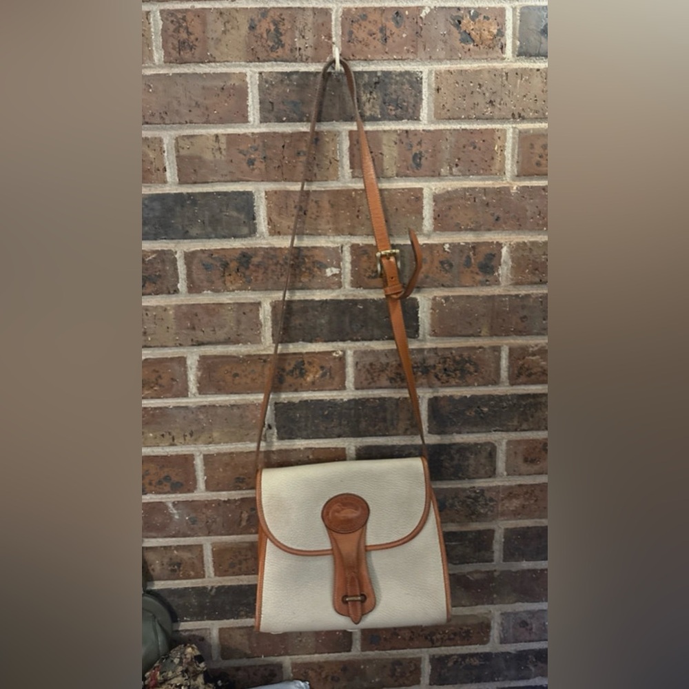 Vintage Dooney & Bourke Cream and Tan All Weather Leather Crossbody Essex Bag